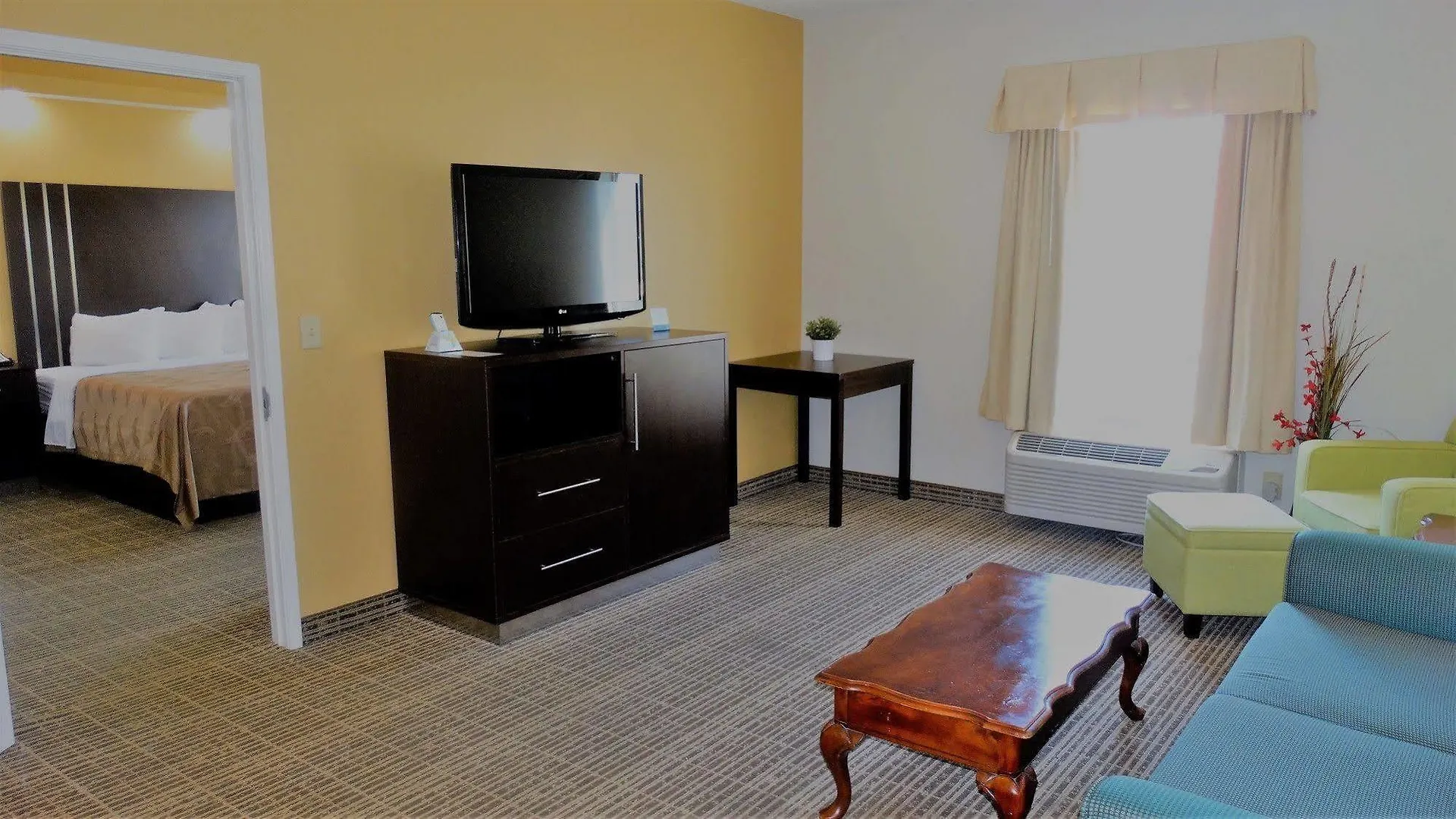 Quality Inn Pooler - Savannah I-95 Hotel
